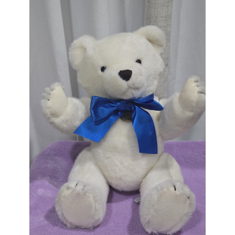Beary Adorable And Sweet, 40 Year Old Stuffed Teddy‎ Bear, White Fur, 1985 Dakin